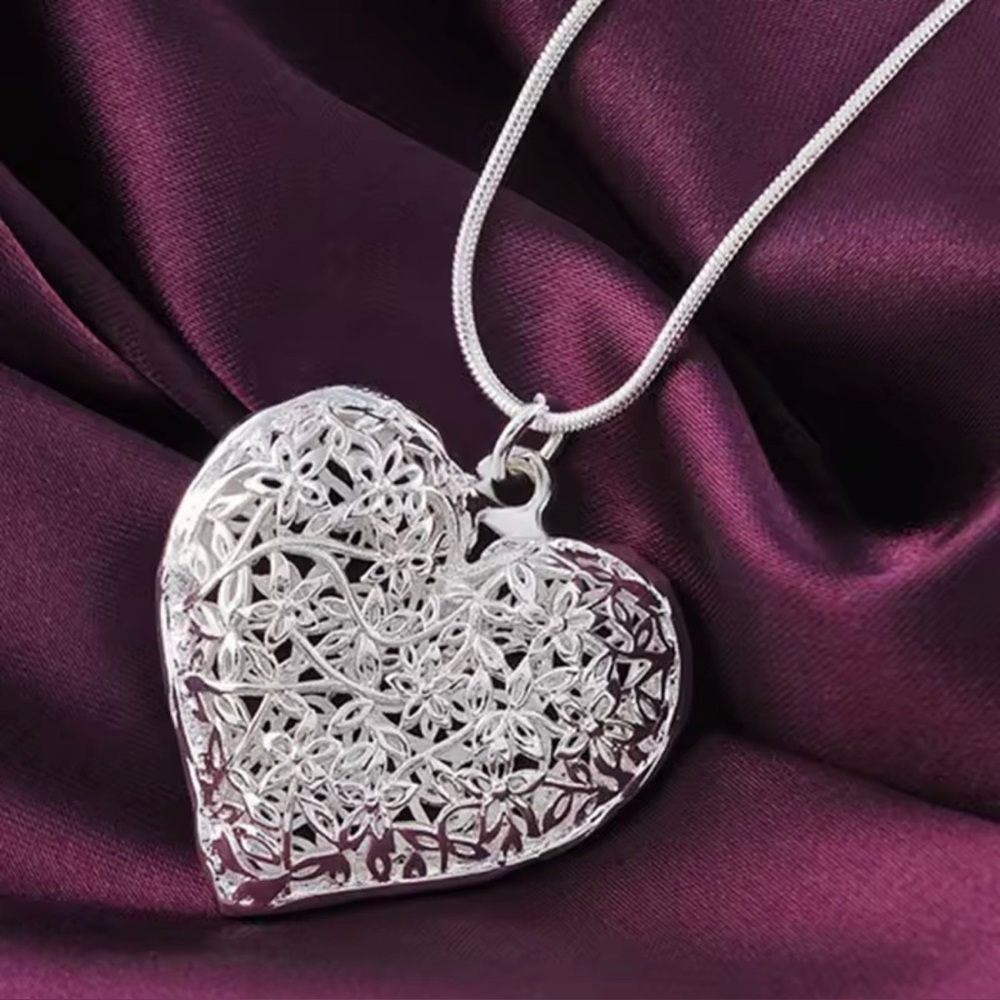 Sterling Silver Floral Filigree Heart Pendant Necklace